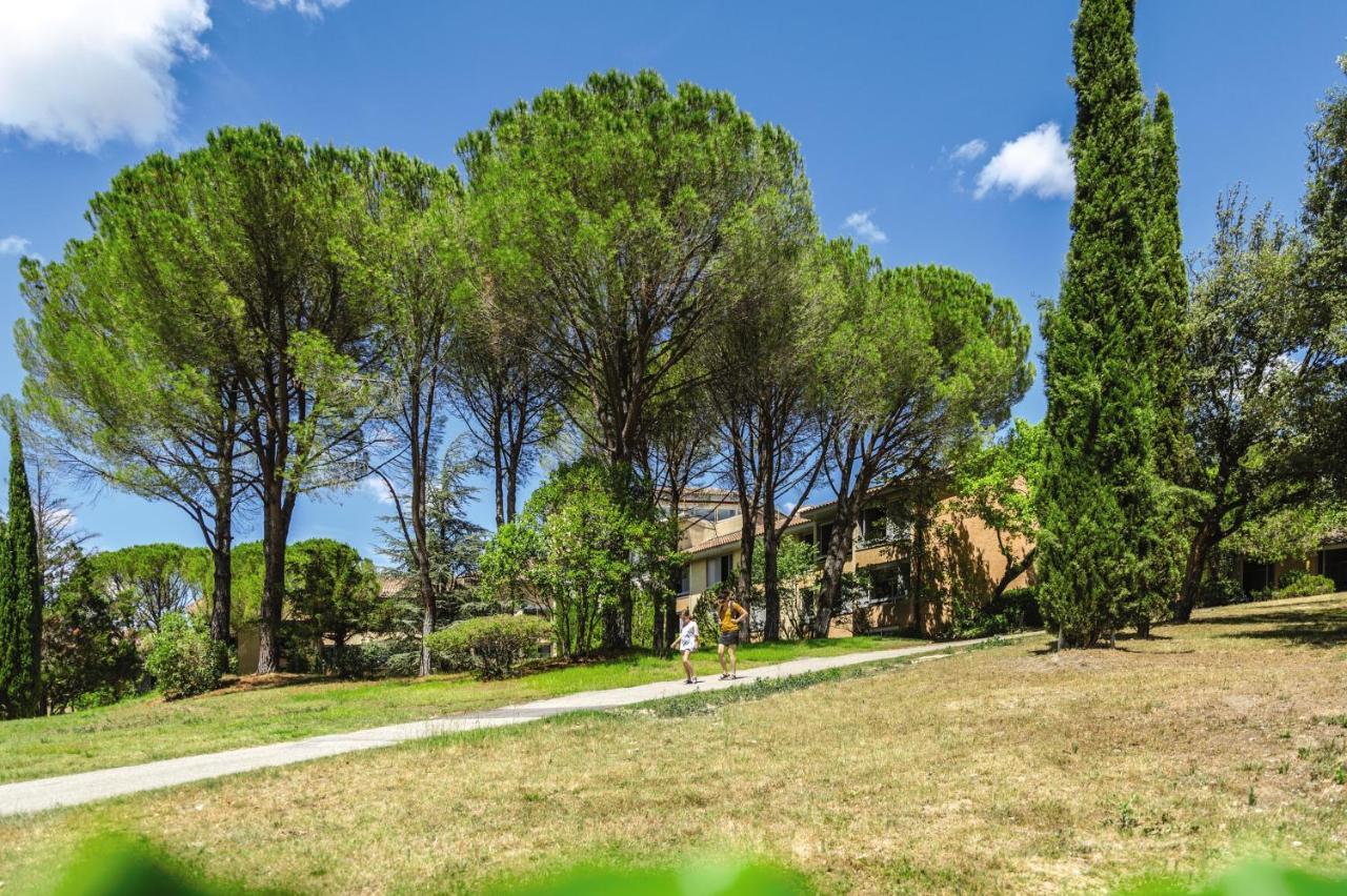 Hotel Belambra Clubs Sur La Sorgue - Domaine De Mousquety